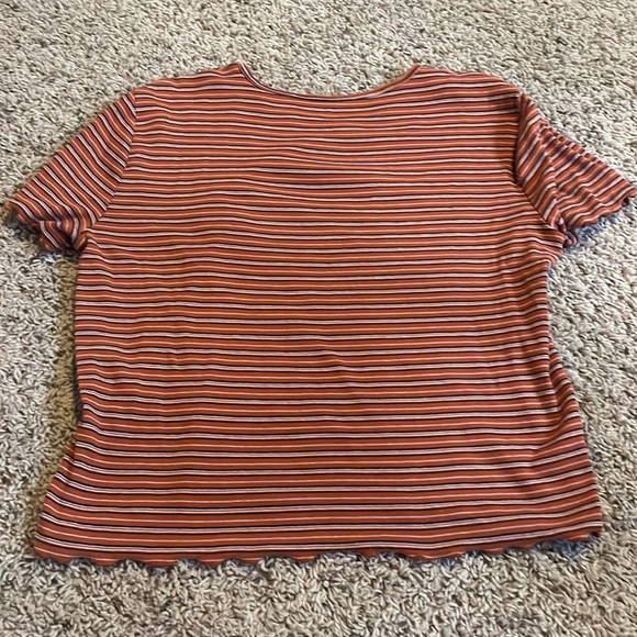 Hollister short sleeve - Picture 3 of 4